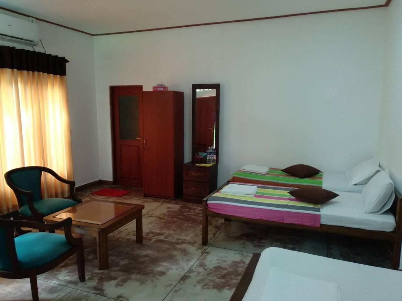 Ocean Gate Negombo Bed & Breakfast Exterior photo